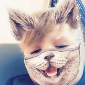 Meet your Posher, Brady